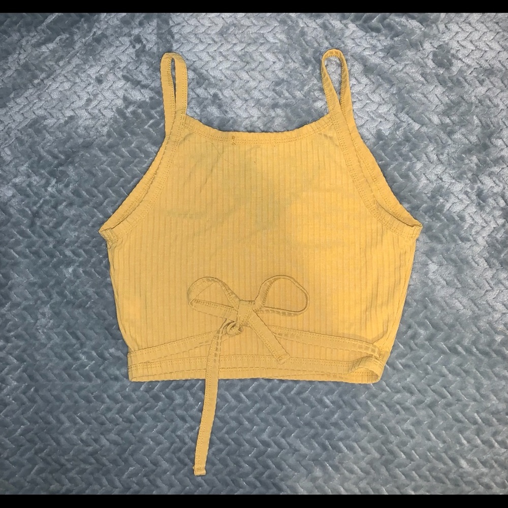 Cropped Top - Picture 4 of 4